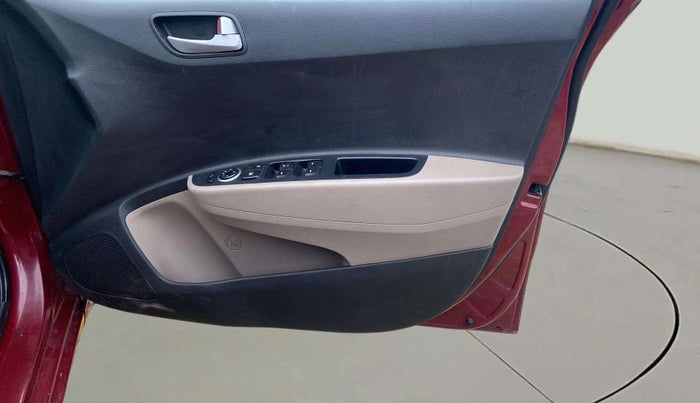 2016 Hyundai Grand i10 ASTA (O) AT 1.2 KAPPA VTVT, Petrol, Automatic, 73,821 km, Driver Side Door Panels Control