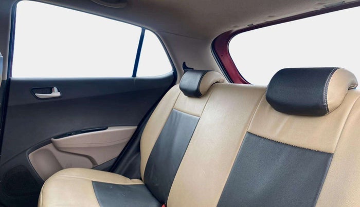 2016 Hyundai Grand i10 ASTA (O) AT 1.2 KAPPA VTVT, Petrol, Automatic, 73,821 km, Right Side Rear Door Cabin