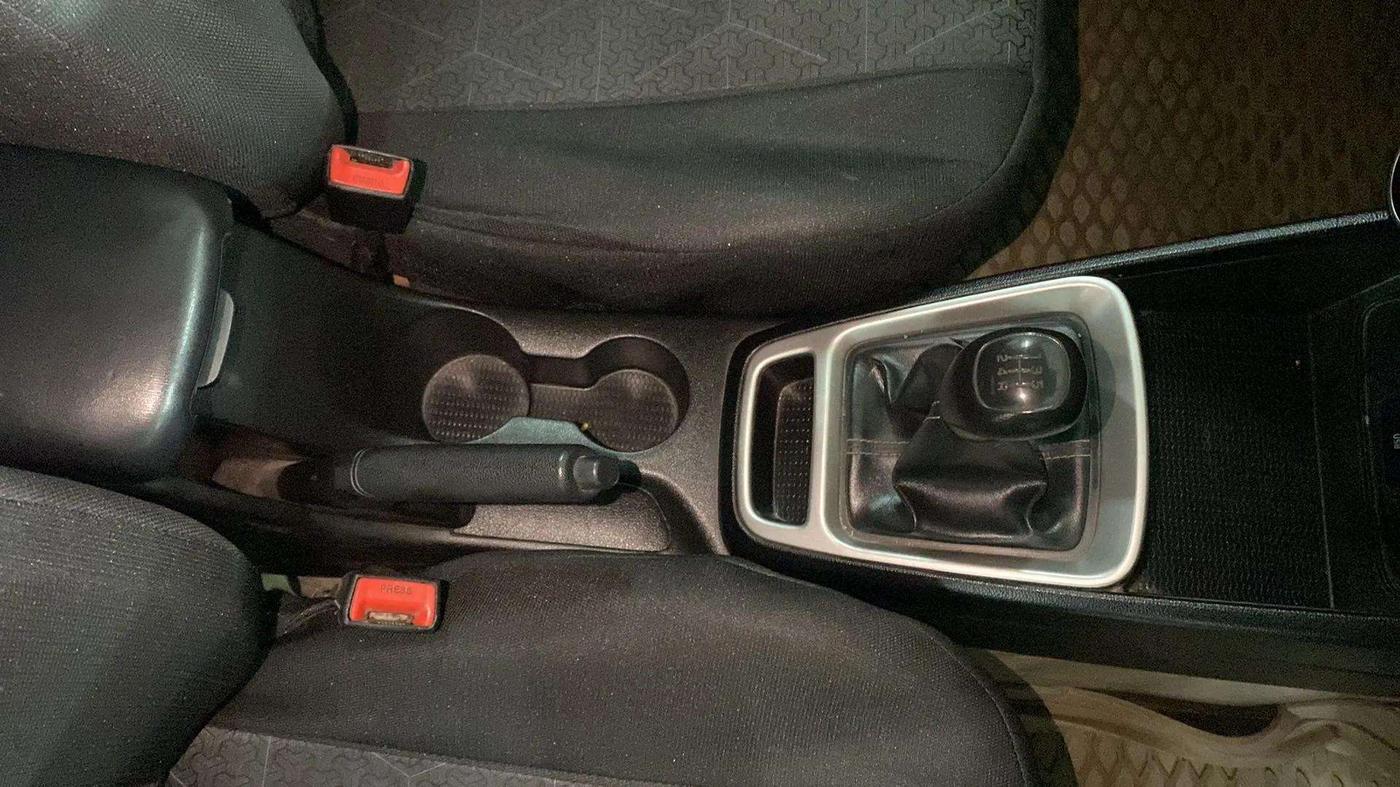2019 Hyundai VENUE S 1.2, Petrol, Manual, 47,353 km, Gear Lever