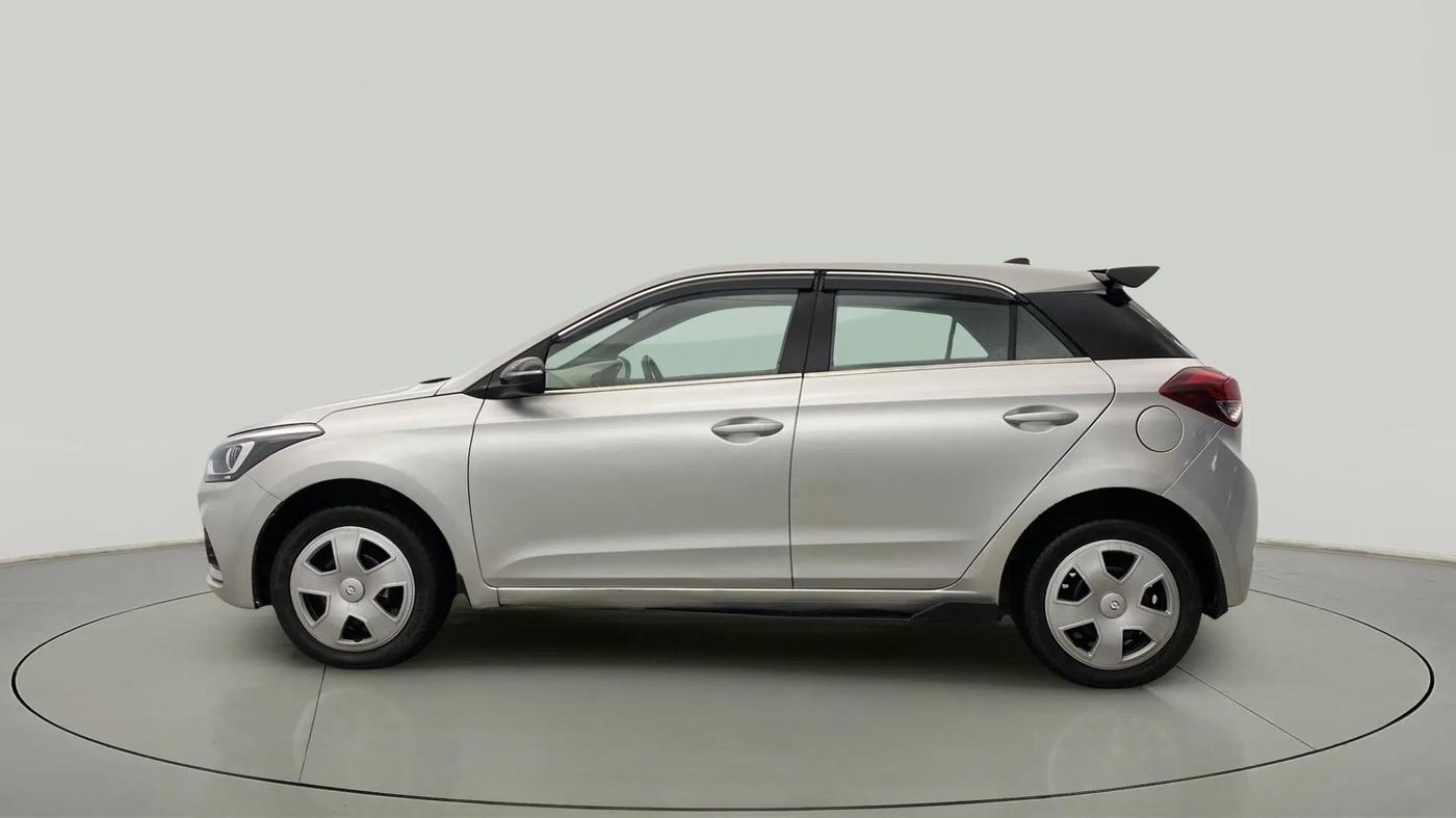2018 Hyundai Elite i20 MAGNA EXECUTIVE 1.2, Petrol, Manual, 77,785 km, Left Side