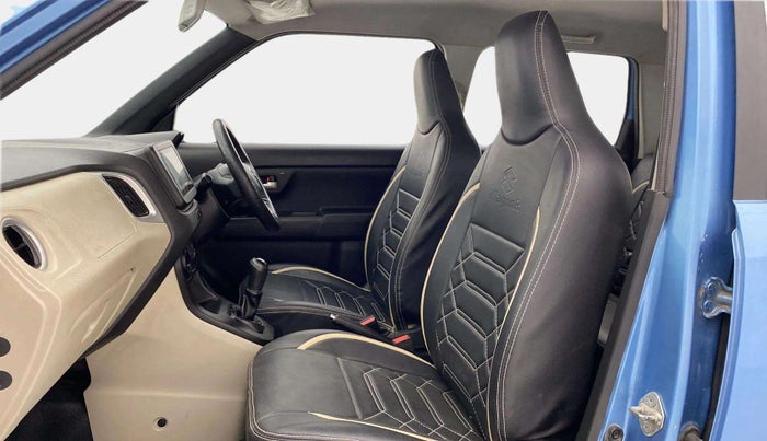 2019 Maruti New Wagon-R ZXI 1.2, Petrol, Manual, 45,888 km, Right Side Front Door Cabin