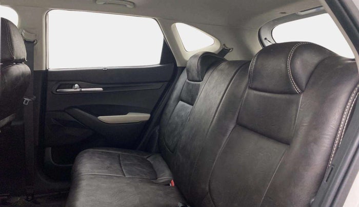 2022 KIA SELTOS HTK PLUS 1.5 IMT, Petrol, Manual, 22,049 km, Right Side Rear Door Cabin