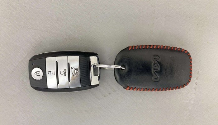 2022 KIA SELTOS HTK PLUS 1.5 IMT, Petrol, Manual, 22,049 km, Key Close Up