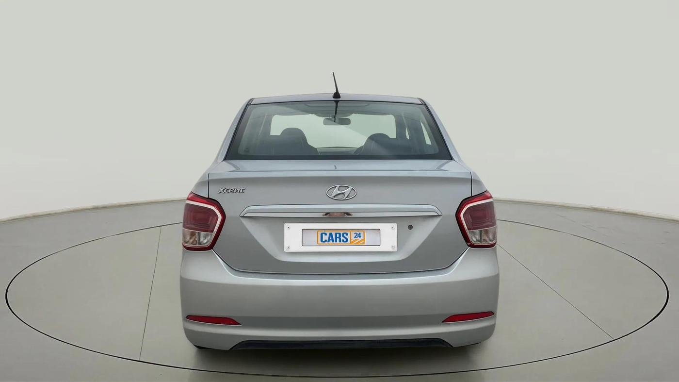 2015 Hyundai Xcent BASE 1.2, Petrol, Manual, 34,232 km, Back/Rear