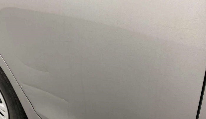2017 Maruti Swift VXI, Petrol, Manual, 22,312 km, Right rear door - Slightly dented