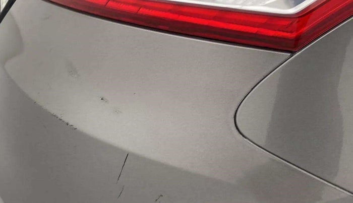 2017 Maruti Swift VXI, Petrol, Manual, 22,312 km, Rear bumper - Minor scratches