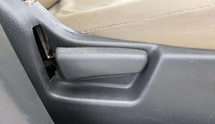 2018 Maruti Alto K10 VXI, Petrol, Manual, 86,100 km, Driver Side Adjustment Panel