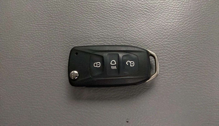 2018 Tata Tiago XZ PETROL, Petrol, Manual, 95,003 km, Key Close Up