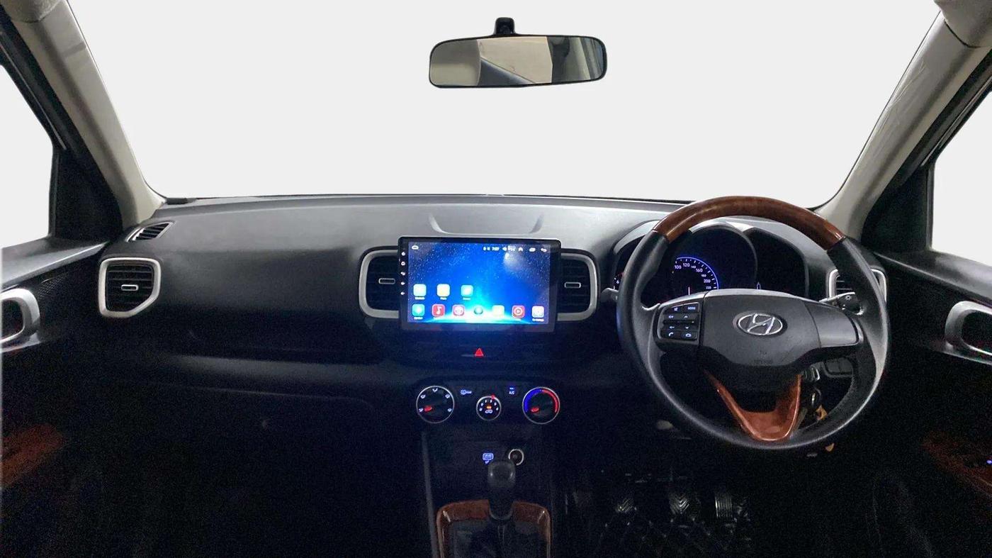 2020 Hyundai VENUE S 1.2, Petrol, Manual, 15,874 km, Dashboard