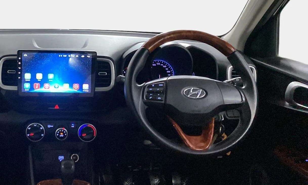 2020 Hyundai VENUE S 1.2, Petrol, Manual, 15,874 km, Steering Wheel Close Up