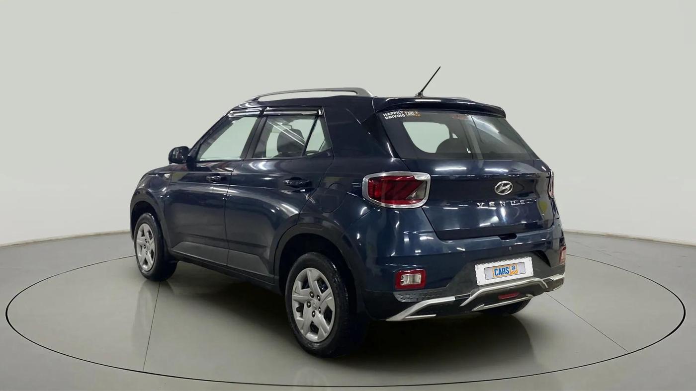 2020 Hyundai VENUE S 1.2, Petrol, Manual, 15,874 km, Left Back Diagonal
