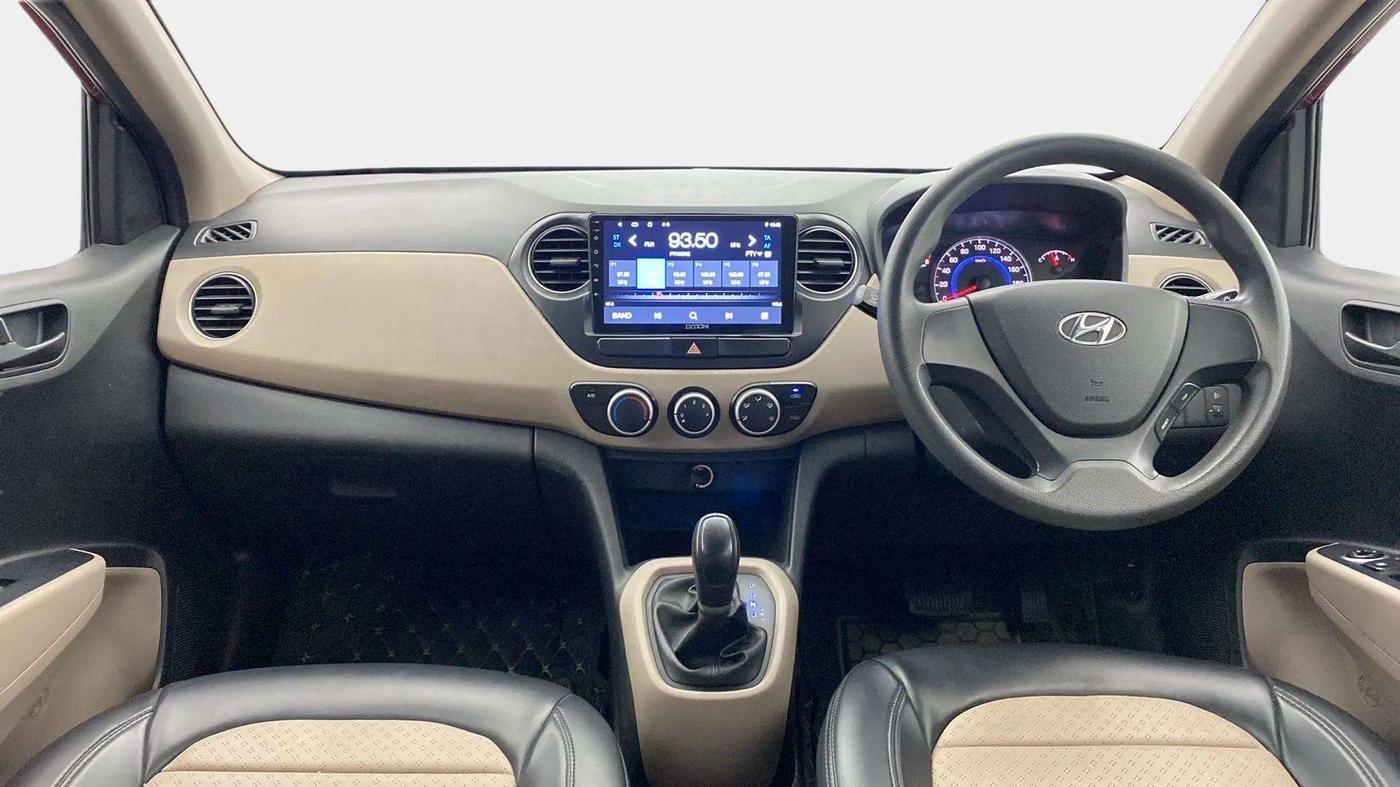 2016 Hyundai Grand i10 MAGNA AT 1.2 KAPPA VTVT, Petrol, Automatic, 38,163 km, Dashboard