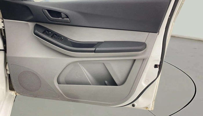 2020 Tata Tiago XT PETROL, Petrol, Manual, 19,553 km, Driver Side Door Panels Control