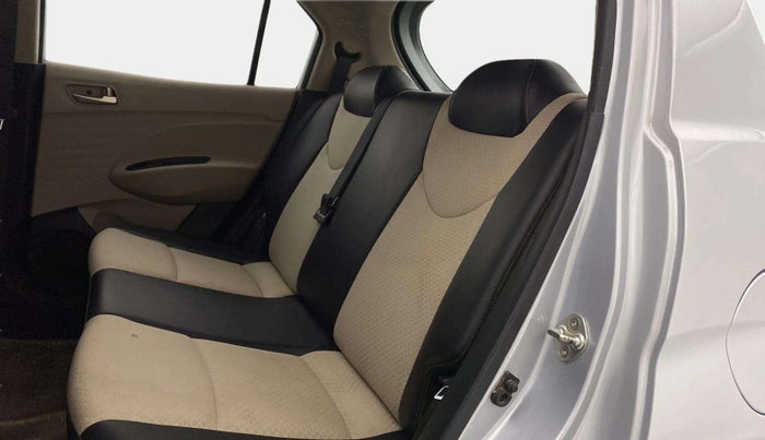 2018 Hyundai NEW SANTRO SPORTZ MT, Petrol, Manual, 38,564 km, Right Side Rear Door Cabin