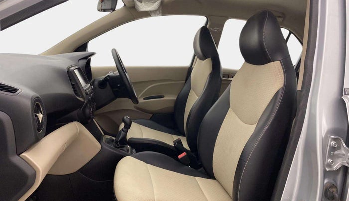 2018 Hyundai NEW SANTRO SPORTZ MT, Petrol, Manual, 38,564 km, Right Side Front Door Cabin