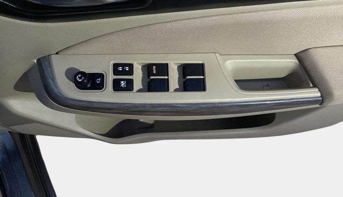 2022 Maruti Dzire ZXI Plus AMT, Petrol, Automatic, 40,445 km, Driver Side Door Panels Control