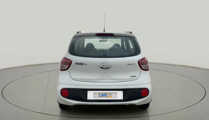 2017 Hyundai Grand i10 SPORTZ (O) AT 1.2 KAPPA VTVT, Petrol, Automatic, 54,984 km, Back/Rear