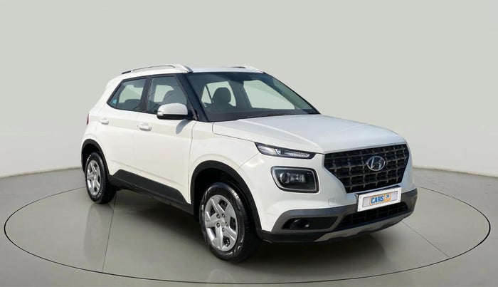 2021 Hyundai VENUE S+ 1.2, Petrol, Manual, 35,538 km, Right Front Diagonal