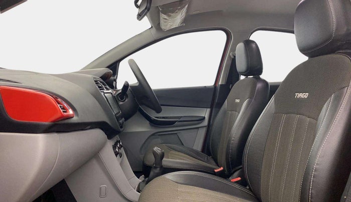 2020 Tata Tiago XZ PETROL, Petrol, Manual, 12,055 km, Right Side Front Door Cabin