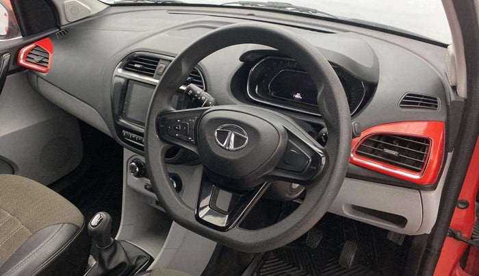 2020 Tata Tiago XZ PETROL, Petrol, Manual, 12,055 km, Steering wheel - Sound system control not functional