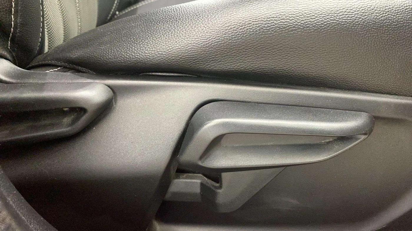 2020 Tata Tiago XZ PETROL, Petrol, Manual, 12,055 km, Driver Side Adjustment Panel