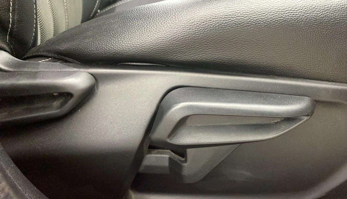 2020 Tata Tiago XZ PETROL, Petrol, Manual, 12,055 km, Driver Side Adjustment Panel