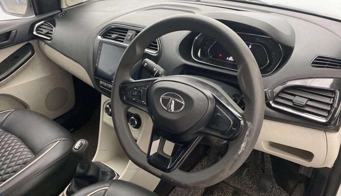 2022 Tata TIGOR XZ PETROL, Petrol, Manual, 31,309 km, Steering wheel - Sound system control not functional