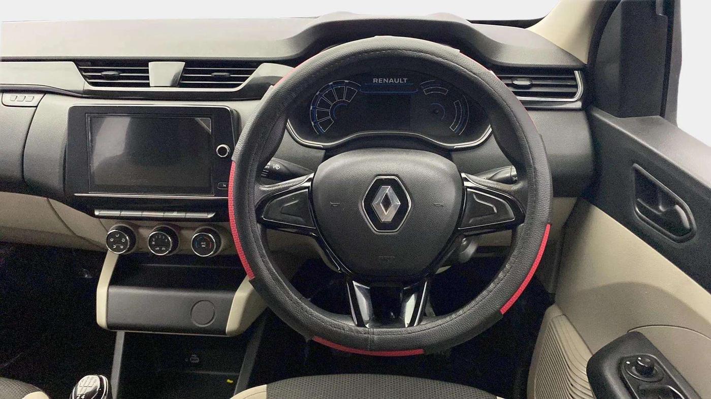 2019 Renault TRIBER RXT, Petrol, Manual, 78,790 km, Steering Wheel Close Up