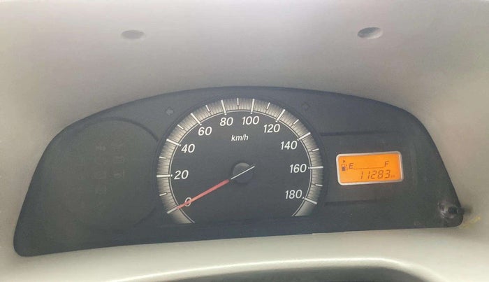 2016 Maruti Eeco 7 STR, Petrol, Manual, 11,476 km, Odometer Image