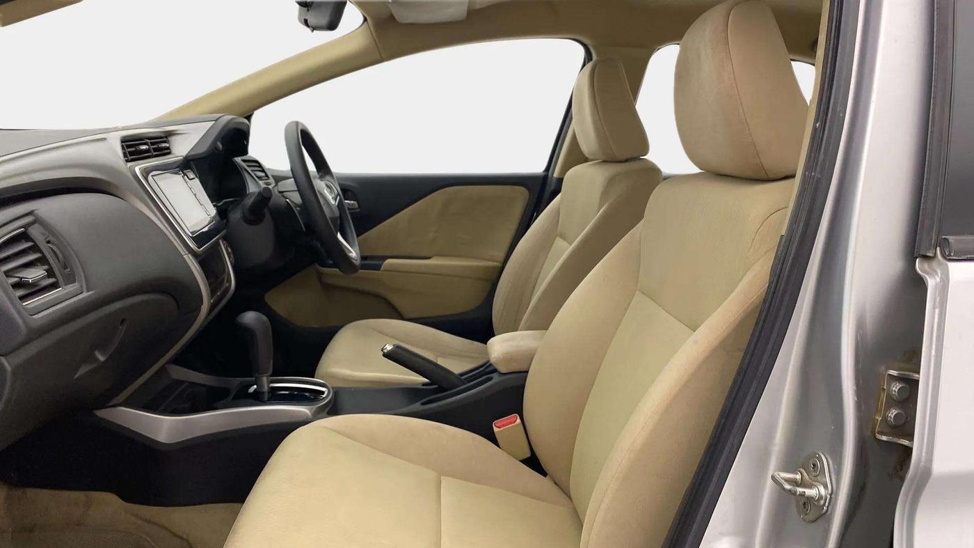 2018 Honda City 1.5L I-VTE V CVT, Petrol, Automatic, 43,154 km, Right Side Front Door Cabin