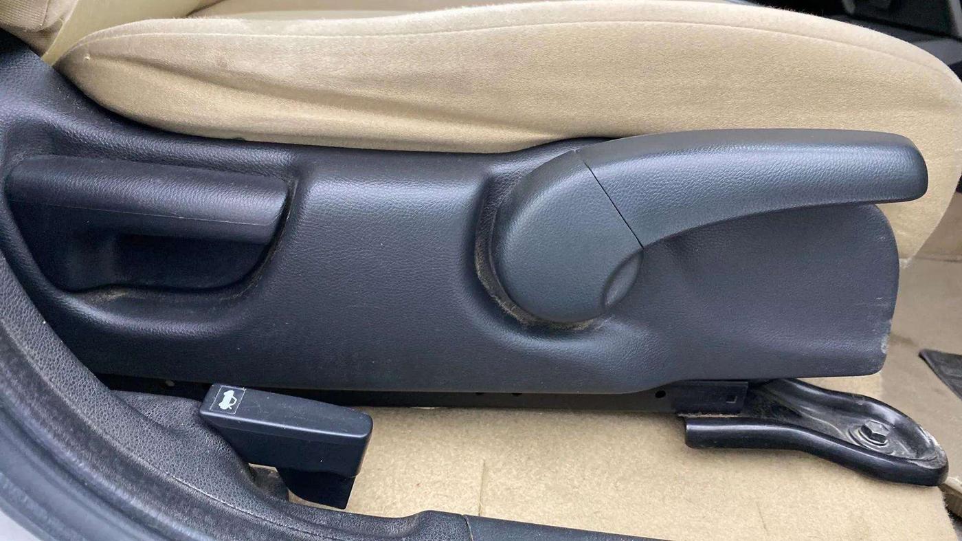 2018 Honda City 1.5L I-VTE V CVT, Petrol, Automatic, 43,154 km, Driver Side Adjustment Panel