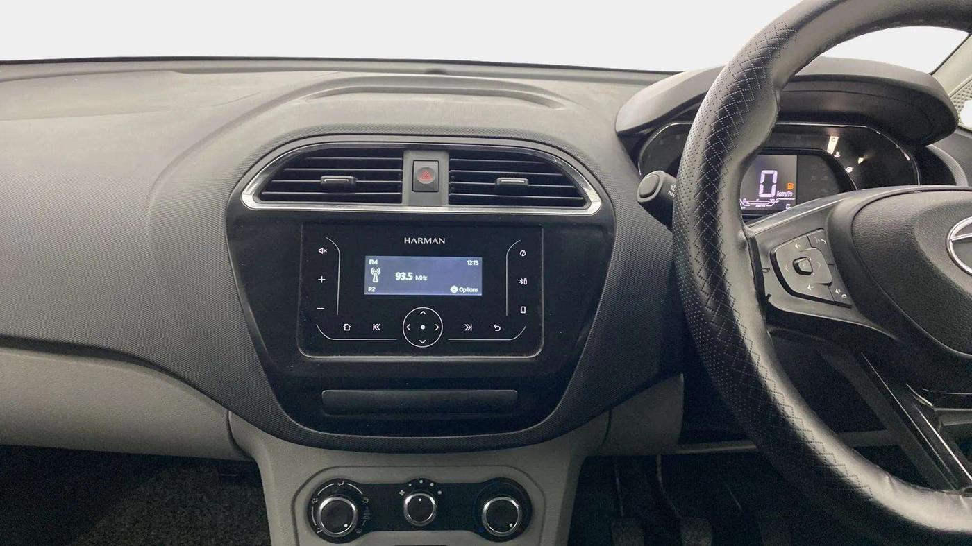 2023 Tata Tiago XT PETROL, Petrol, Manual, 15,806 km, Air Conditioner