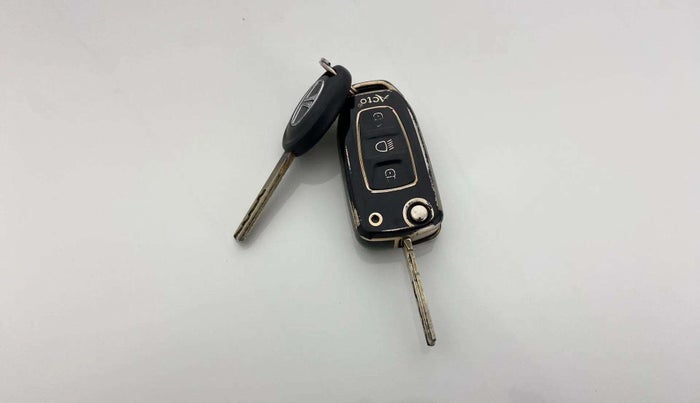 2023 Tata Tiago XT PETROL, Petrol, Manual, 15,806 km, Key Close Up