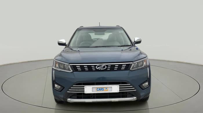 2022 Mahindra XUV300 W8 (O) 1.5 DIESEL, Diesel, Manual, 56,860 km, Front