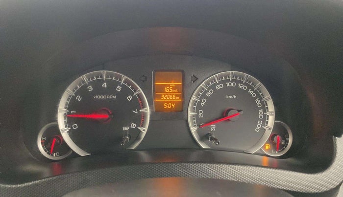 2017 Maruti Swift VXI O, Petrol, Manual, 32,136 km, Odometer Image