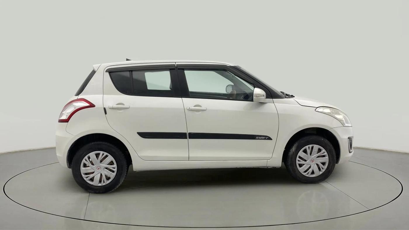 2016 Maruti Swift VXI, Petrol, Manual, 68,474 km, Right Side View