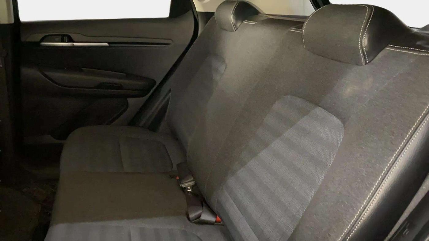 2022 KIA SONET HTK PLUS 1.0 IMT, Petrol, Manual, 9,651 km, Right Side Rear Door Cabin