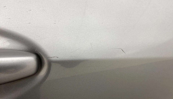 2021 Maruti Dzire VXI AMT, Petrol, Automatic, 26,220 km, Right rear door - Minor scratches