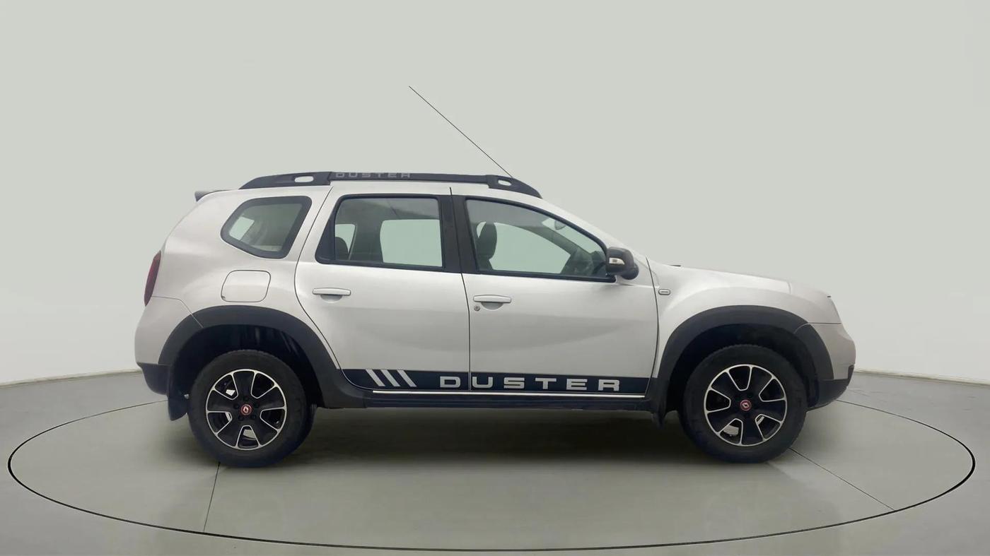 2017 Renault Duster RXS CVT, Petrol, Automatic, 60,169 km, Right Side View
