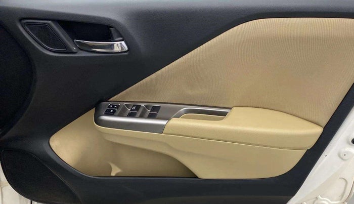 2015 Honda City 1.5L I-VTEC V MT, Petrol, Manual, 83,564 km, Driver Side Door Panels Control