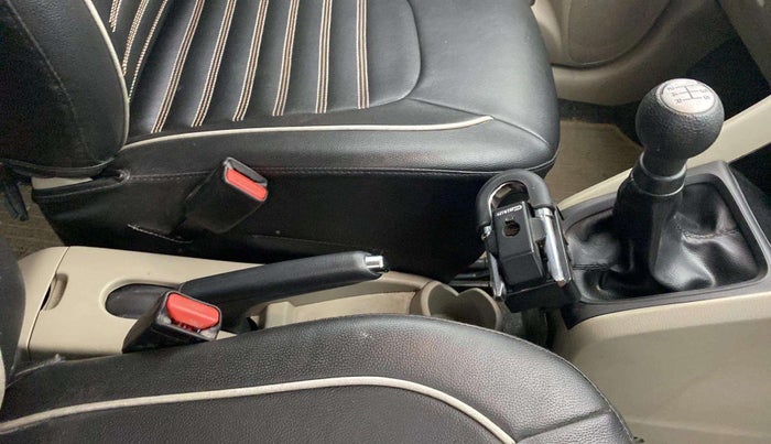 2016 Maruti Celerio ZXI, Petrol, Manual, 98,257 km, Gear Lever