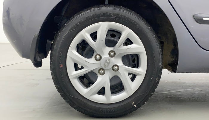 2017 Hyundai Grand i10 MAGNA 1.2 VTVT, Petrol, Manual, 32,963 km, Right Rear Wheel