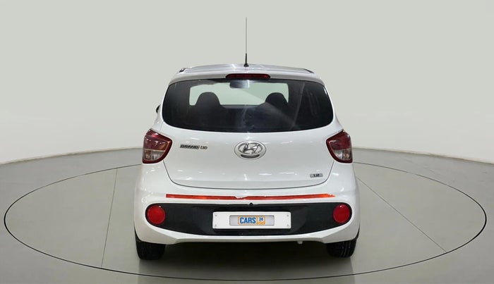 2017 Hyundai Grand i10 MAGNA 1.2 KAPPA VTVT, CNG, Manual, 61,831 km, Back/Rear