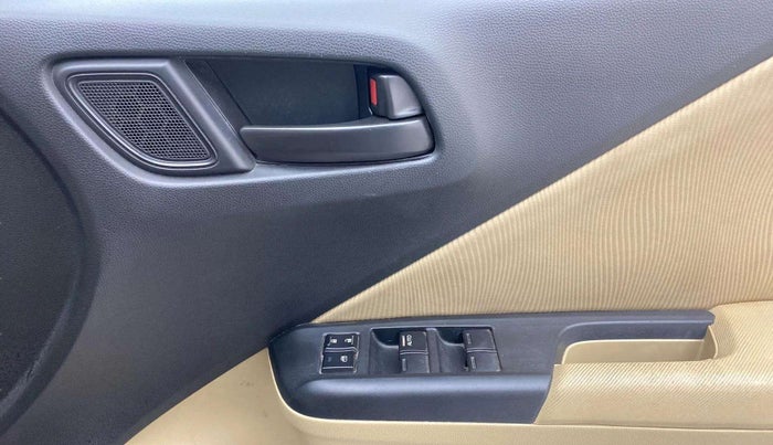 2015 Honda City 1.5L I-VTEC SV, Petrol, Manual, 84,091 km, Driver Side Door Panels Control