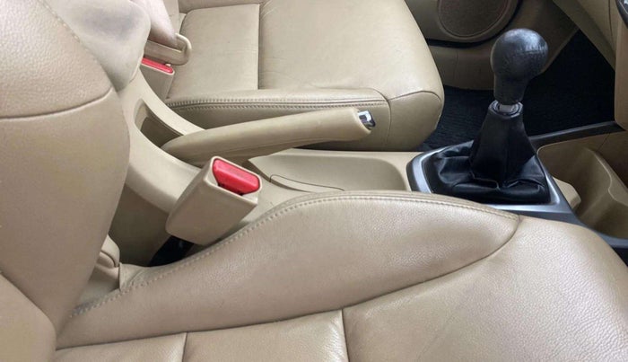 2013 Honda City 1.5L I-VTEC V MT, Petrol, Manual, 96,217 km, Gear Lever