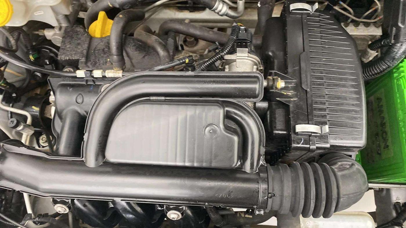 2019 Renault Kwid RXT 1.0 AMT (O), Petrol, Automatic, 26,535 km, Open Bonet