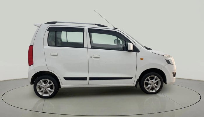 2017 Maruti Wagon R 1.0 VXI, Petrol, Manual, 32,174 km, Right Side