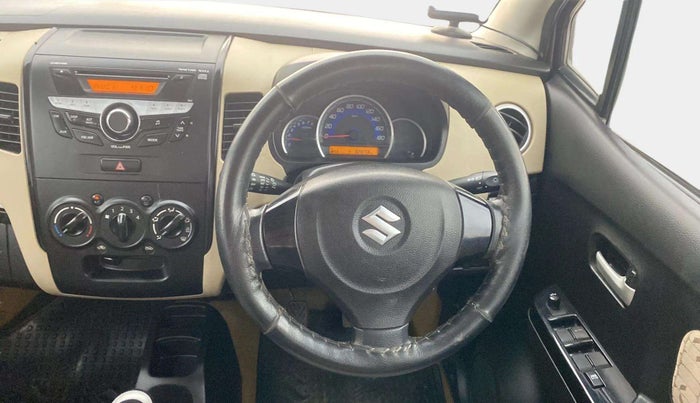 2017 Maruti Wagon R 1.0 VXI, Petrol, Manual, 32,174 km, Steering Wheel Close Up