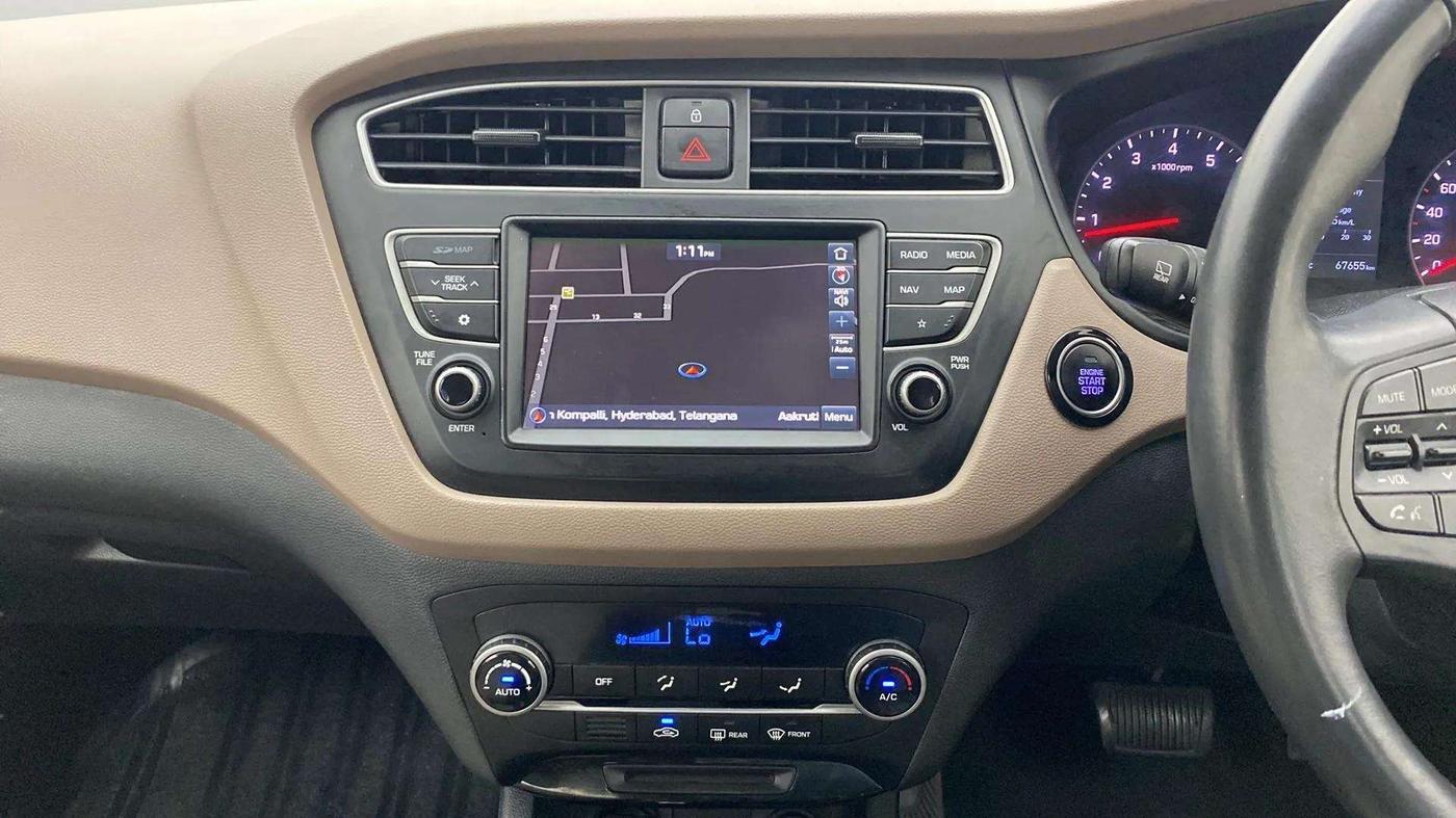 2019 Hyundai Elite i20 ASTA (O) CVT, Petrol, Automatic, 67,619 km, Air Conditioner