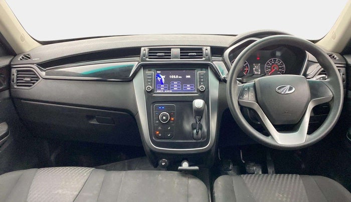 2018 Mahindra KUV 100 NXT K8 P 6 STR, Petrol, Manual, 35,415 km, Dashboard